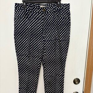 COLDWATER CREEK NAVY W/WHITE POLKA-DOTS STRAIGHT LEG JEANS. SZ. 14